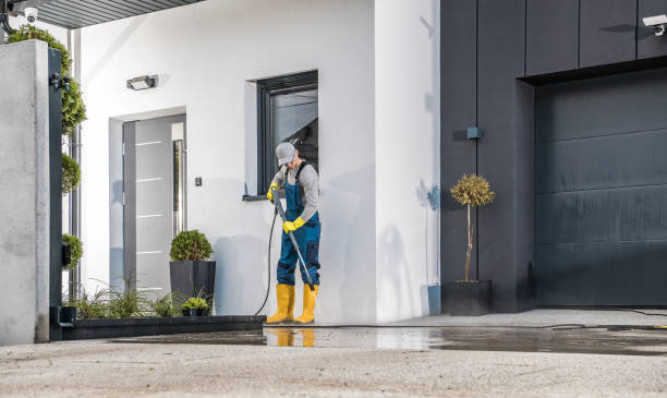 Best Animal Enclosure Cleaning  in Fountain Hill, PA